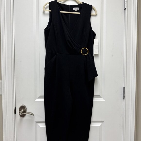 New Calvin Klein Size 12 Black Jumpsuit Surplice V Neck Sleeveless Pockets NWT - Picture 2 of 8